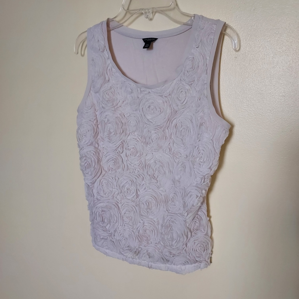 Ann Taylor Tulle Rosette Cream top XS Femimine Quiet Luxury Romantic Holiday